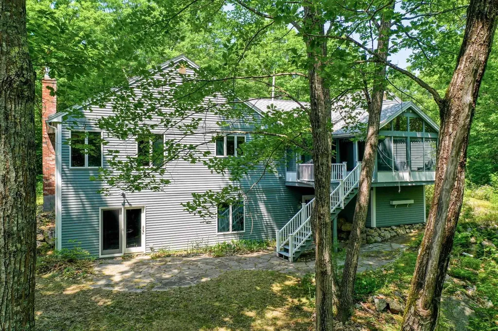 4 Swain Road Meredith NH 03253