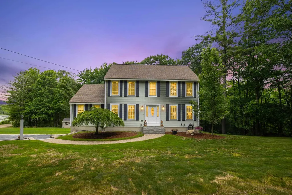 113 Laurel Lane New Boston NH 03070