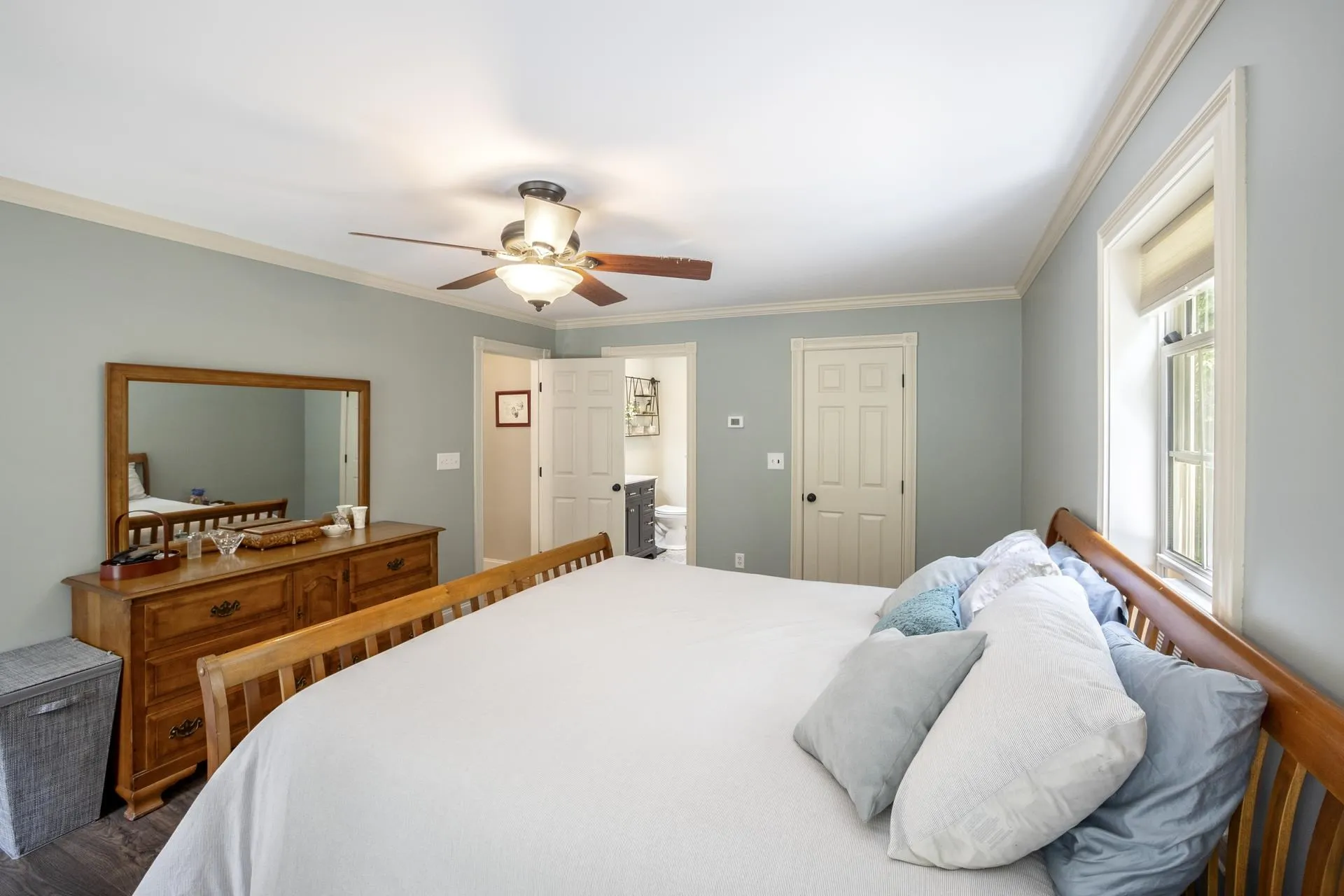 113 Laurel Lane New Boston NH 03070