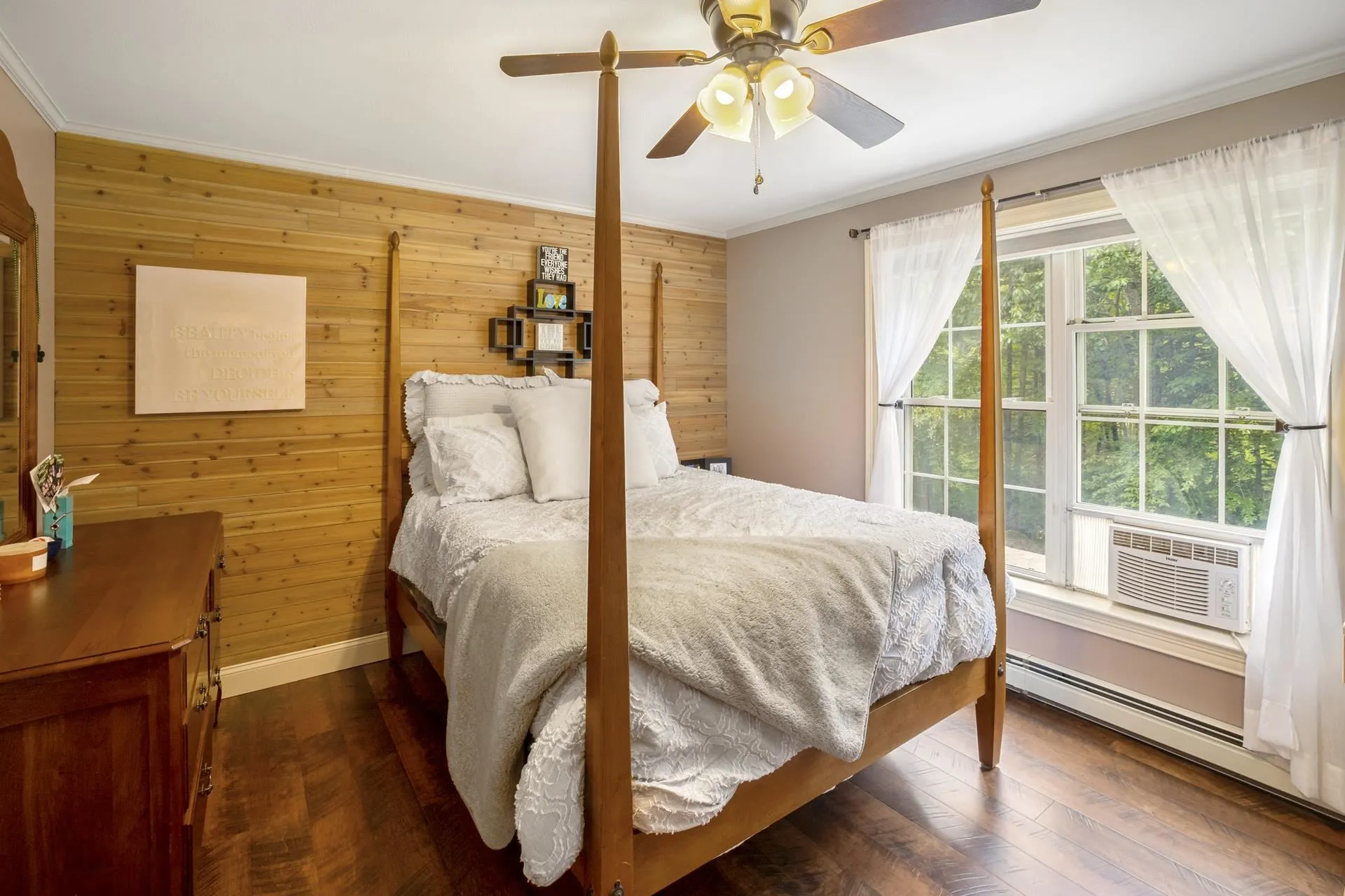 113 Laurel Lane New Boston NH 03070