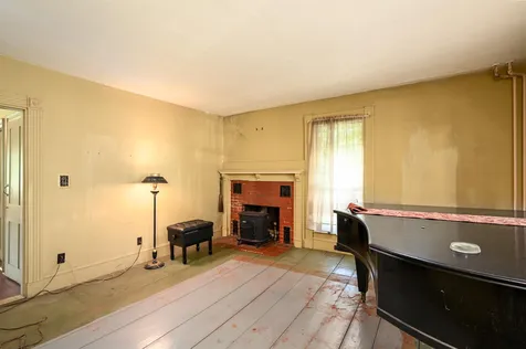 10 Water Street Meredith NH 03253