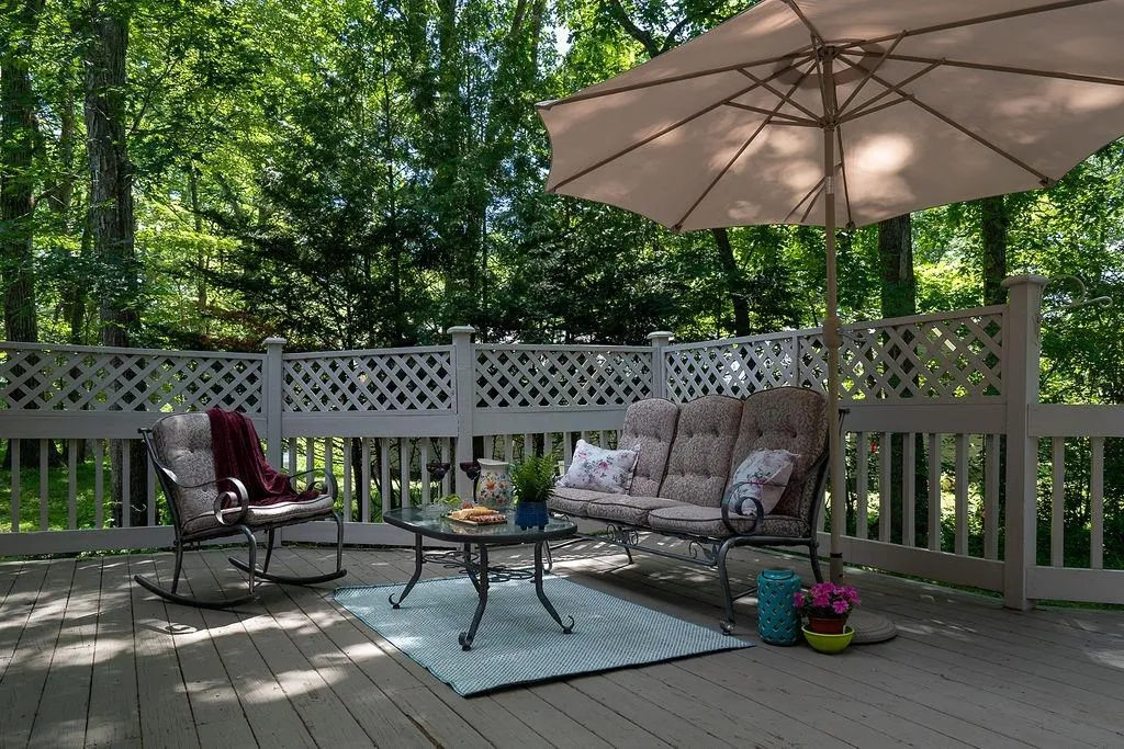 258 Shore Drive Salem NH 03079