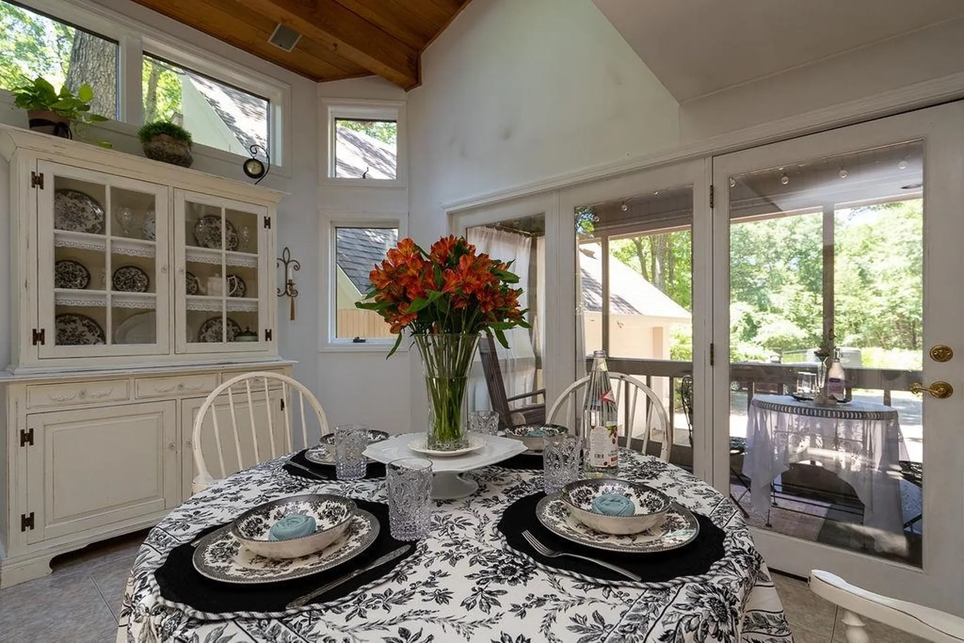 258 Shore Drive Salem NH 03079