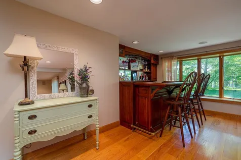 258 Shore Drive Salem NH 03079