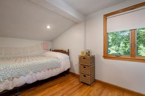 258 Shore Drive Salem NH 03079