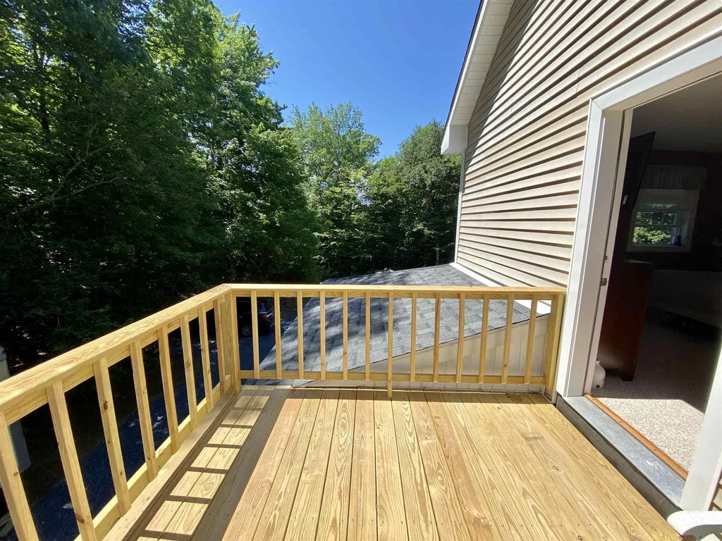 24 Grannis Street Claremont NH 03743