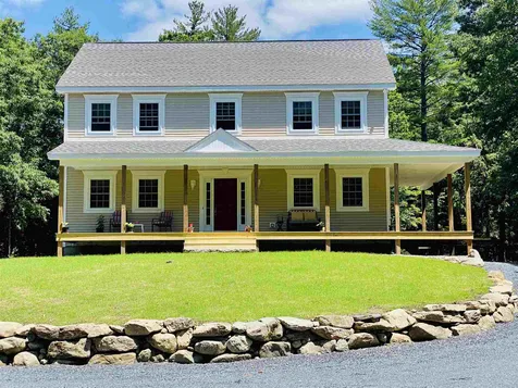 24 Grannis Street Claremont NH 03743