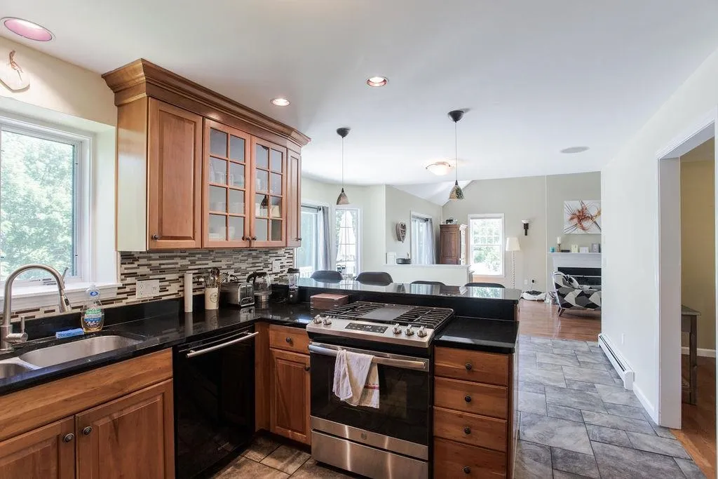 188 Buckminister Way Portsmouth NH 03801