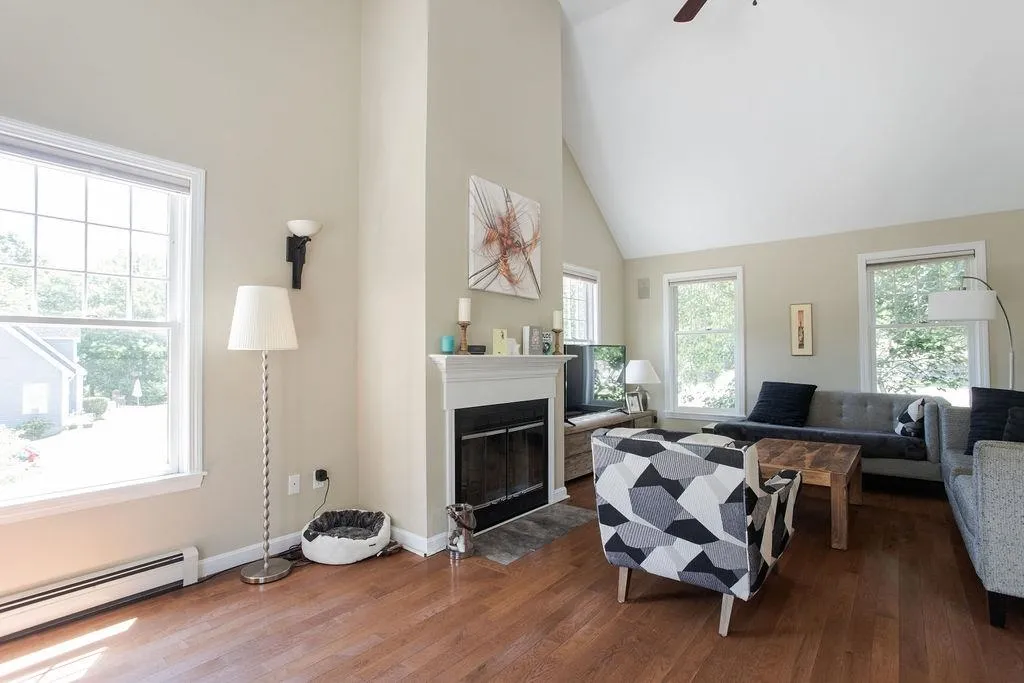188 Buckminister Way Portsmouth NH 03801