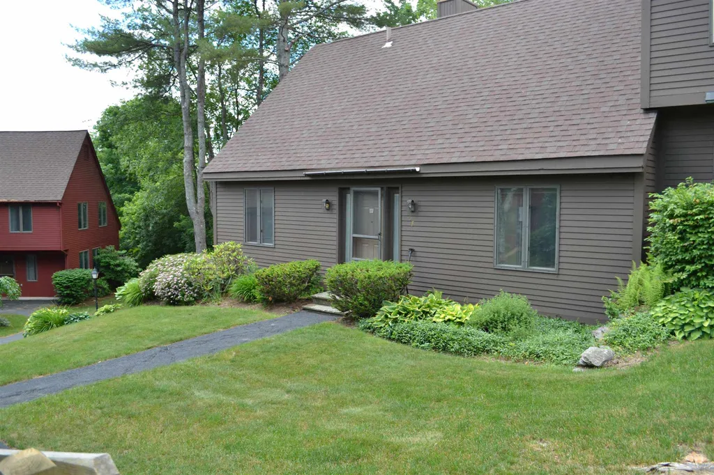 417 Lyman Batcheller Road Hartford VT 05059