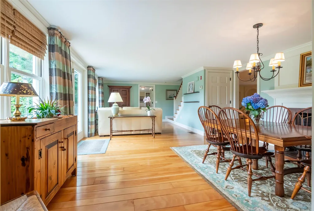 60 Maple Avenue Atkinson NH 03811