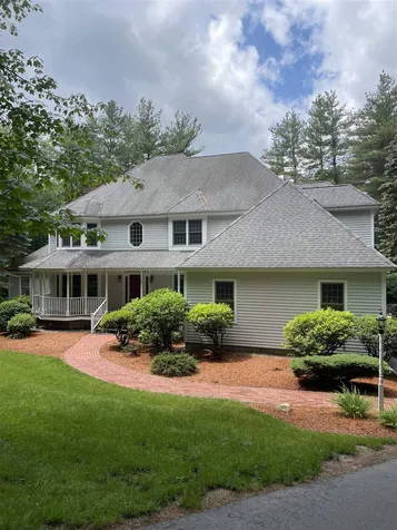 23 Pembroke Way Bedford NH 03110