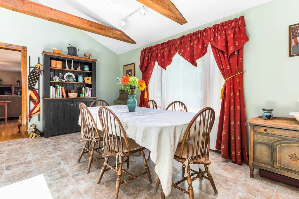 938 Salmon Falls Road Rochester NH 03868