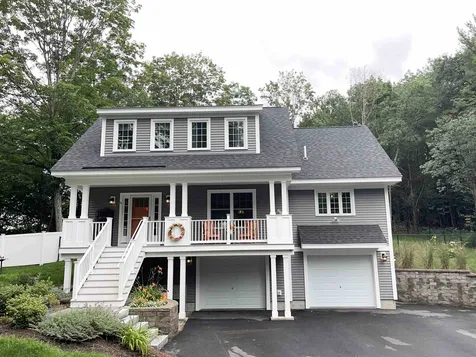 14 Leathers Lane Dover NH 03820
