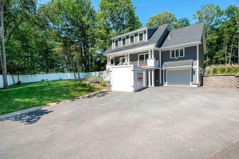 14 Leathers Lane Dover NH 03820