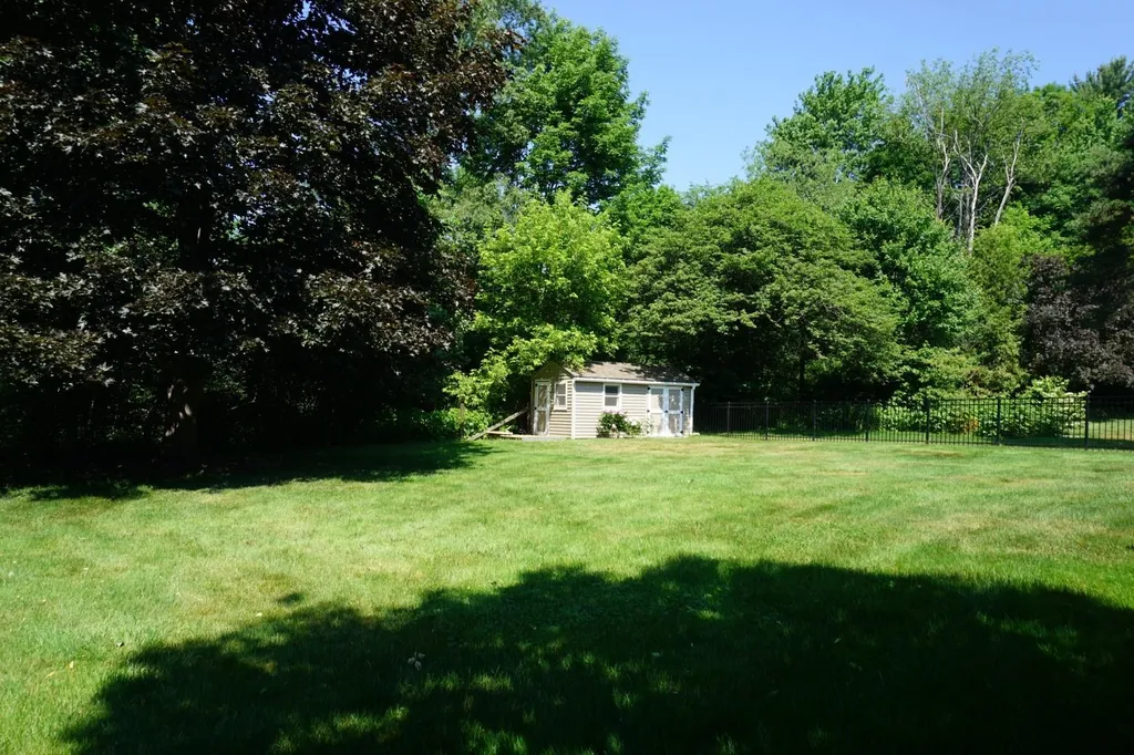 180 Turtle Pond Road Williston VT 05495