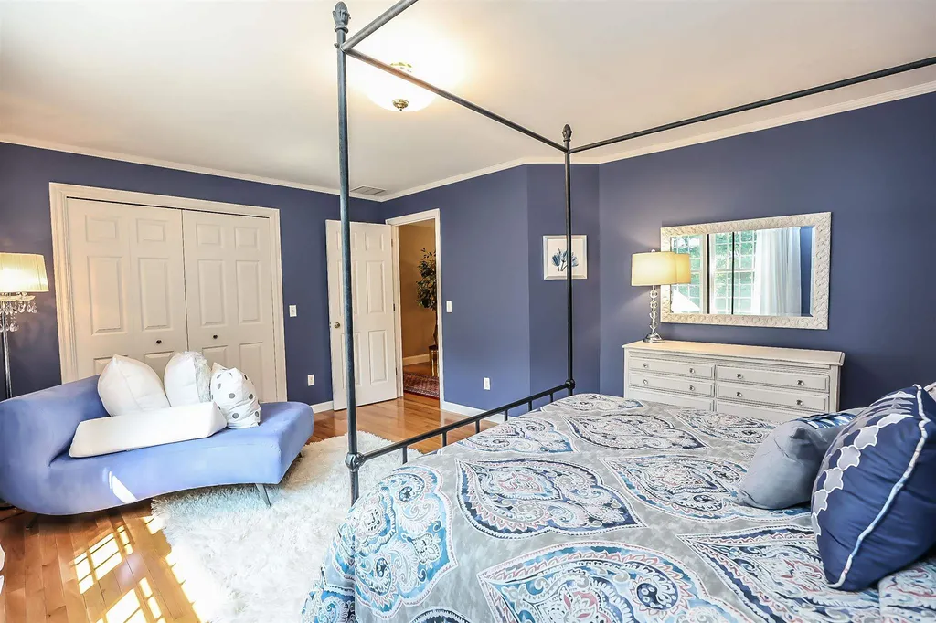 349 Whitford Street Manchester NH 03104