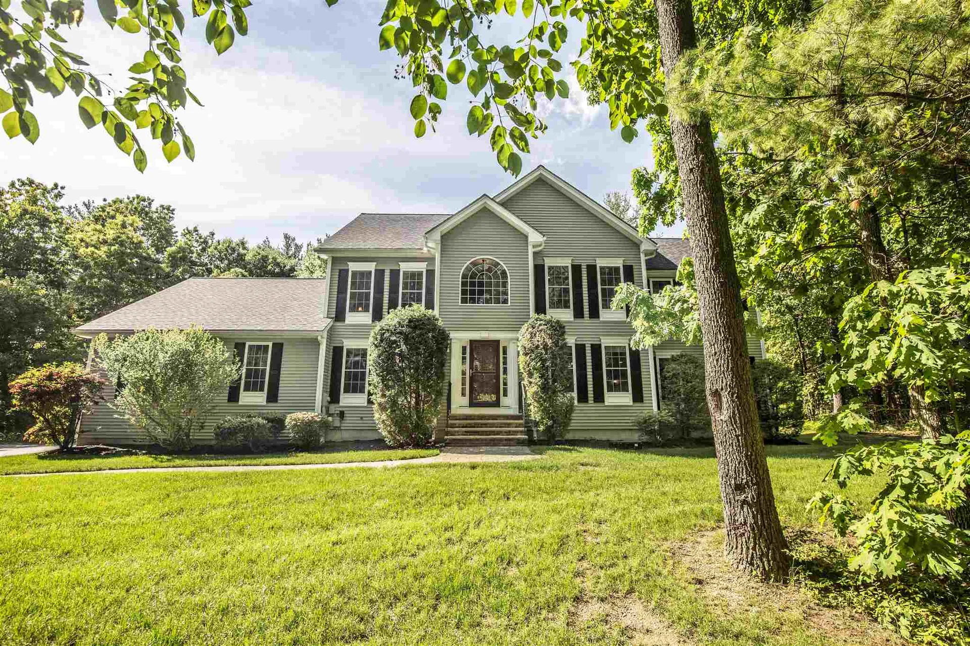 24 Shephard Road Pelham NH 03076