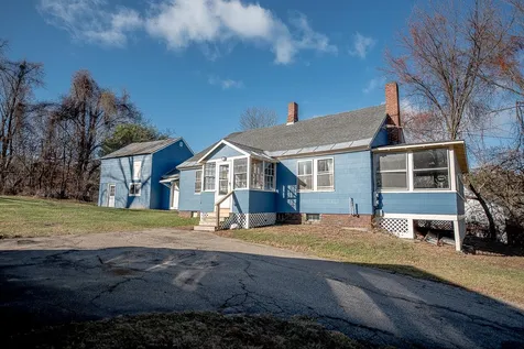 66 High Street Bristol NH 03222
