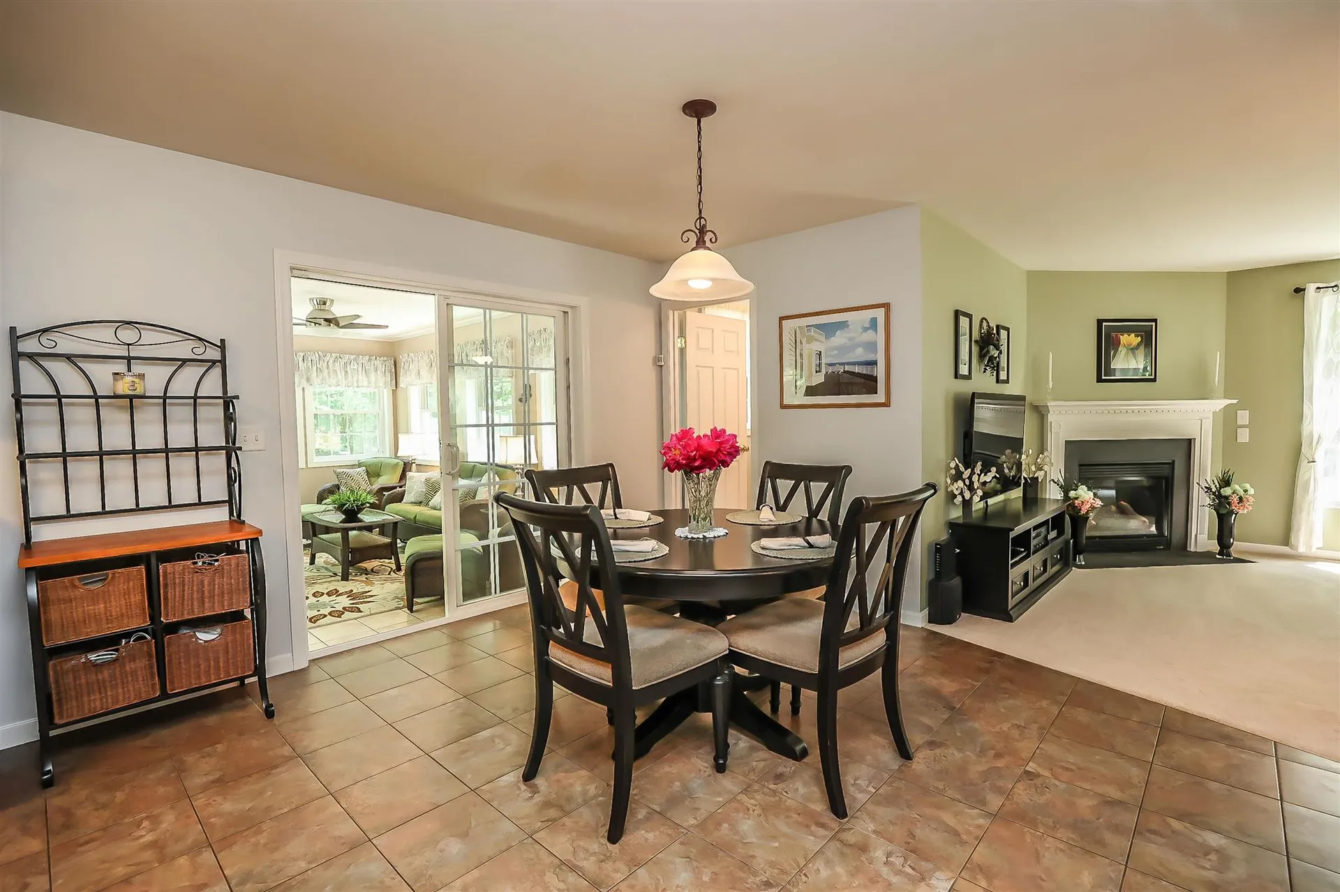 1 Spruce Court Hooksett NH 03106