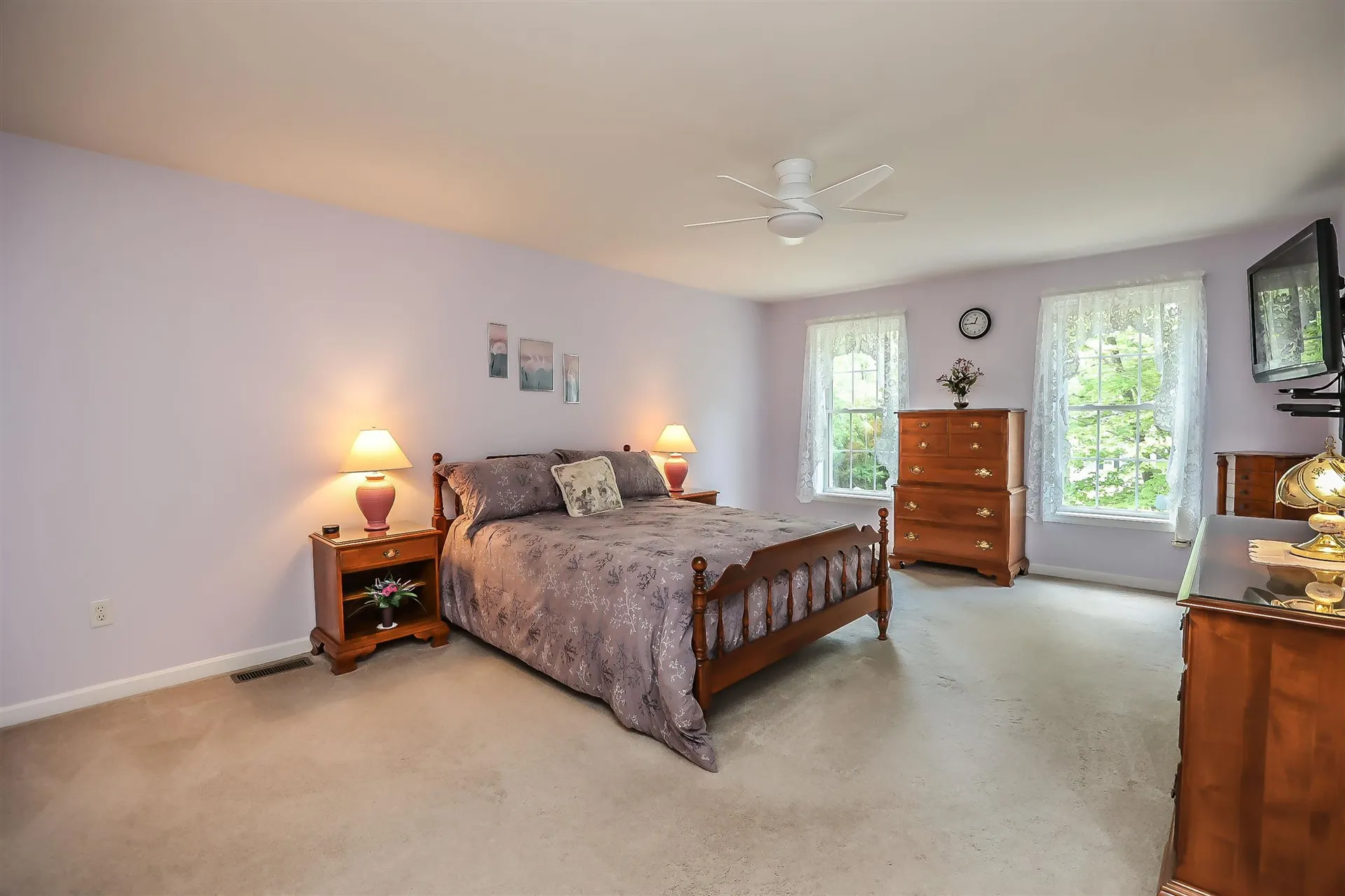 1 Spruce Court Hooksett NH 03106