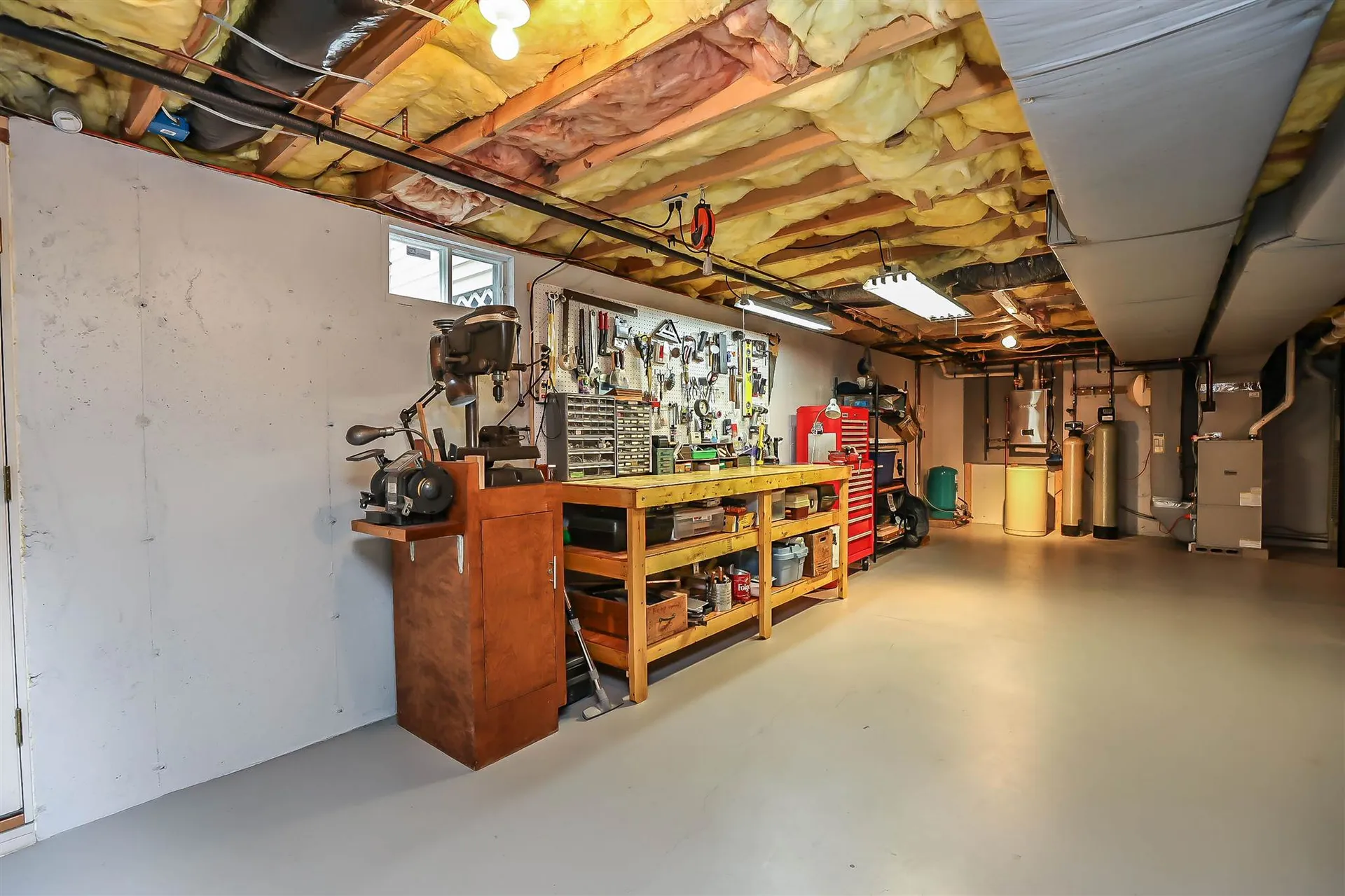 1 Spruce Court Hooksett NH 03106