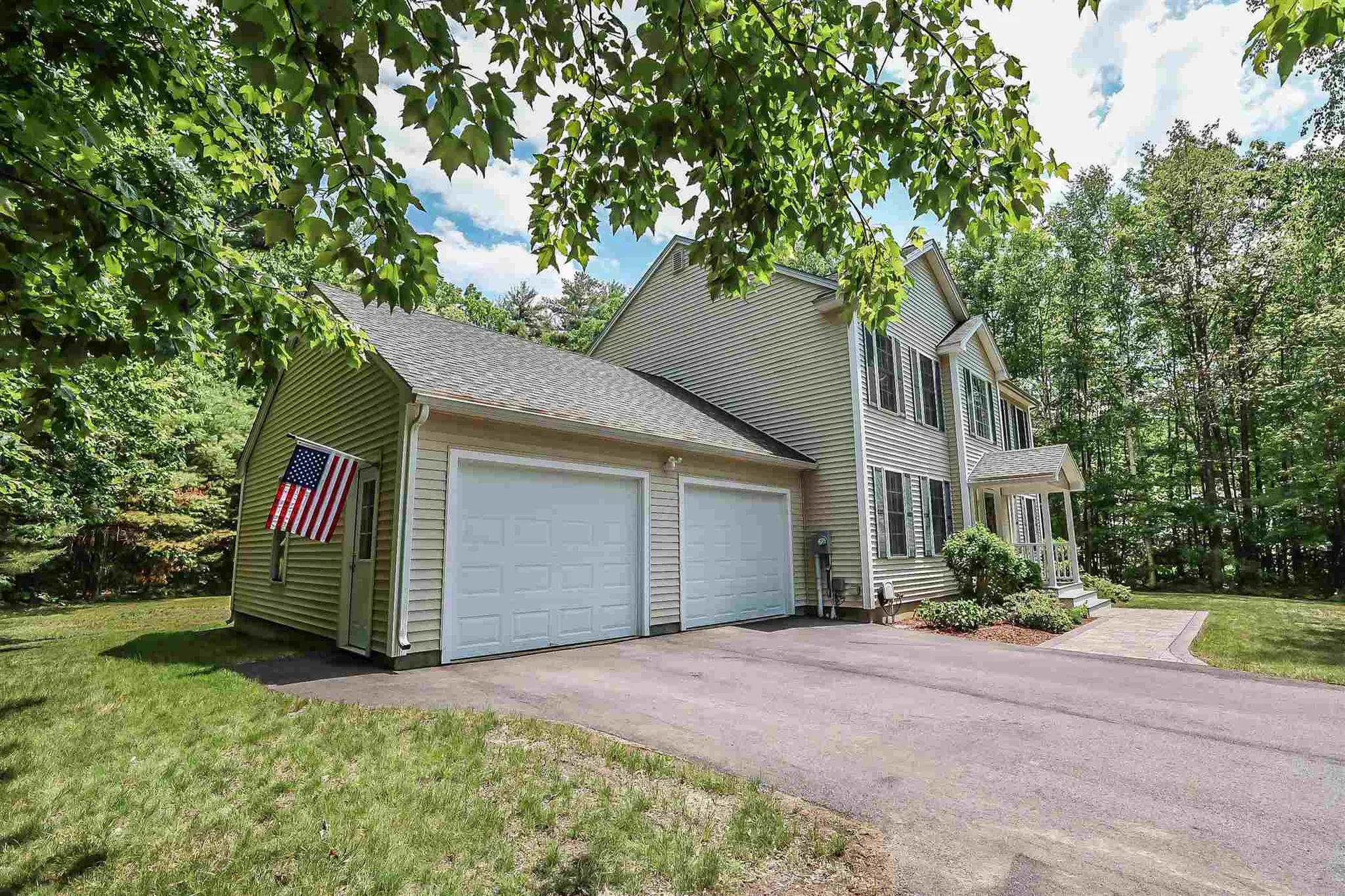 1 Spruce Court Hooksett NH 03106