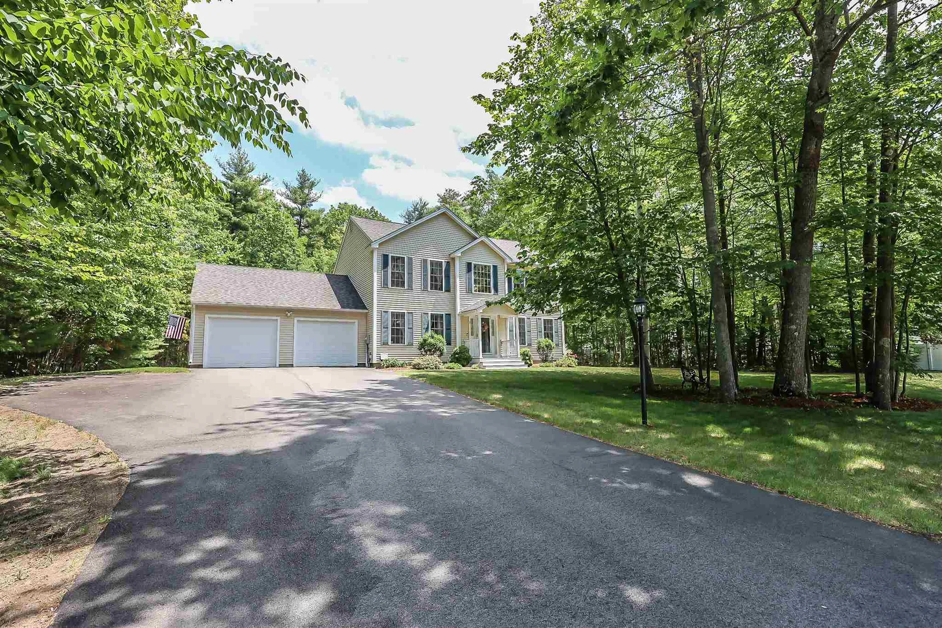 1 Spruce Court Hooksett NH 03106