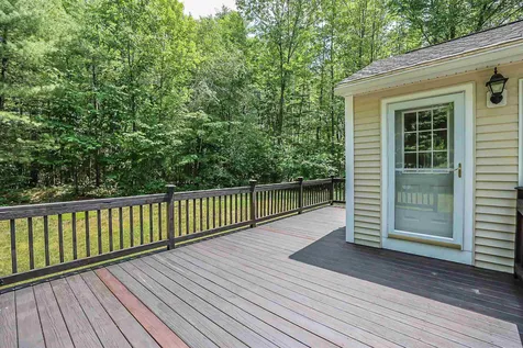 1 Spruce Court Hooksett NH 03106