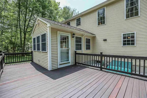 1 Spruce Court Hooksett NH 03106