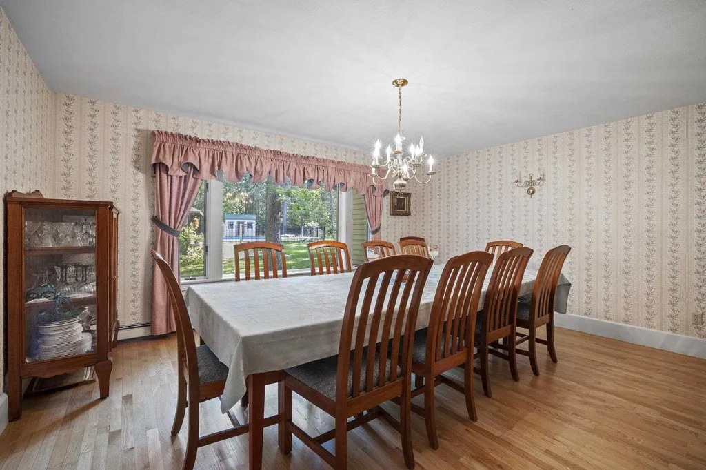 168 Lowell Street Rochester NH 03867