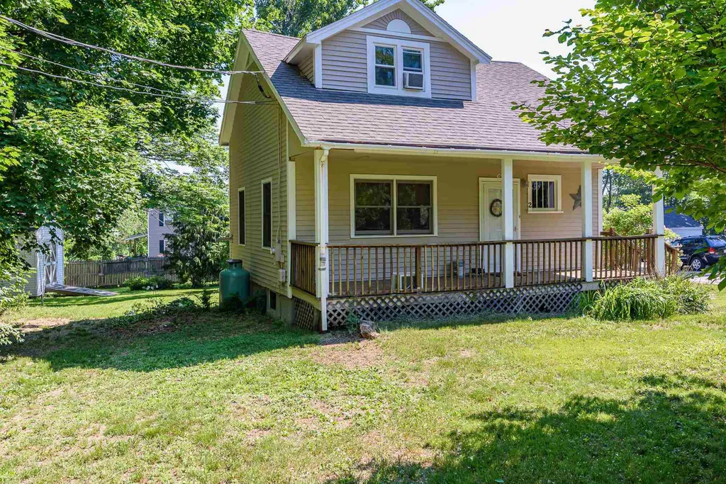 2 Dora Drive Rochester NH 03867