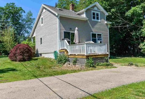 2 Dora Drive Rochester NH 03867