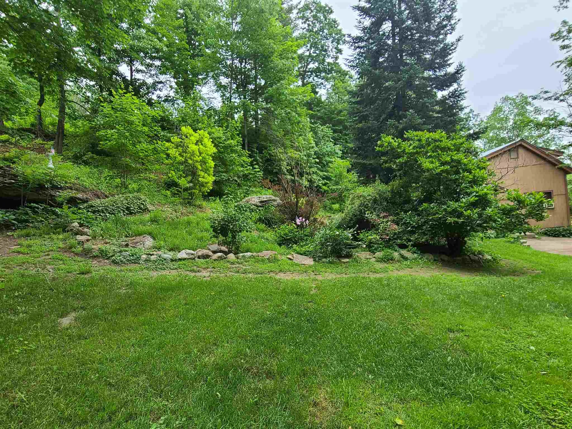 1405 Delorm Road Leicester VT 05733