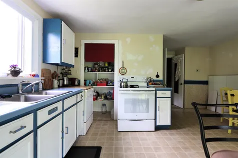 50 Goss Hollow Road St. Johnsbury VT 05819