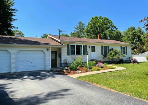 271 Hillside Avenue St. Johnsbury VT 05819