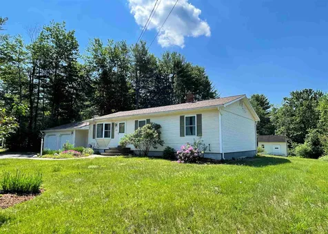 271 Hillside Avenue St. Johnsbury VT 05819