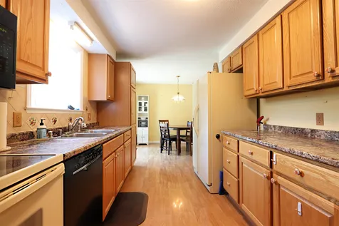 271 Hillside Avenue St. Johnsbury VT 05819