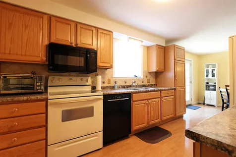 271 Hillside Avenue St. Johnsbury VT 05819