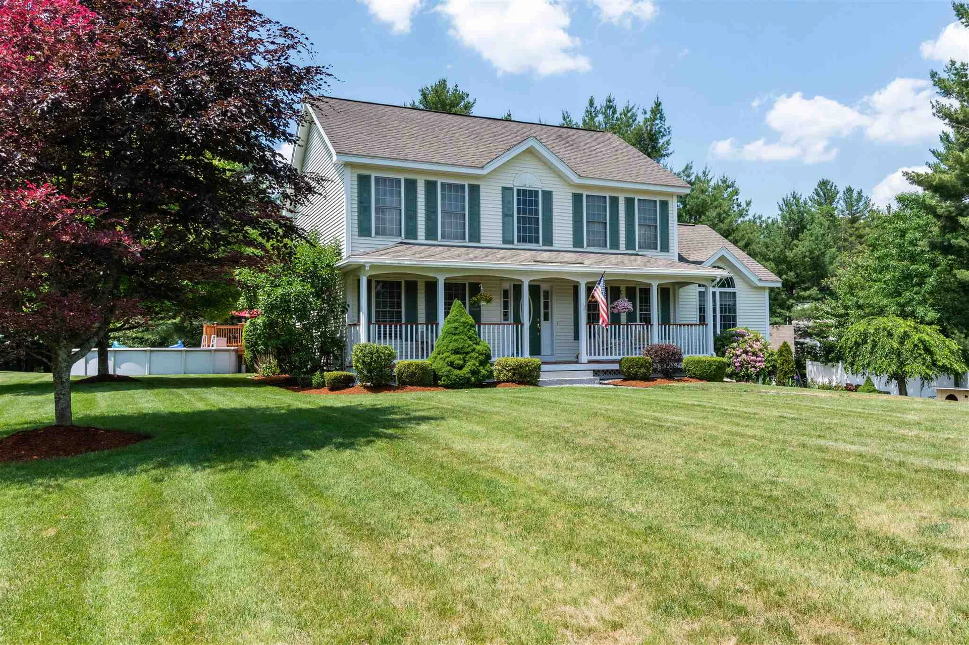 3 Augusta Way Litchfield NH 03052