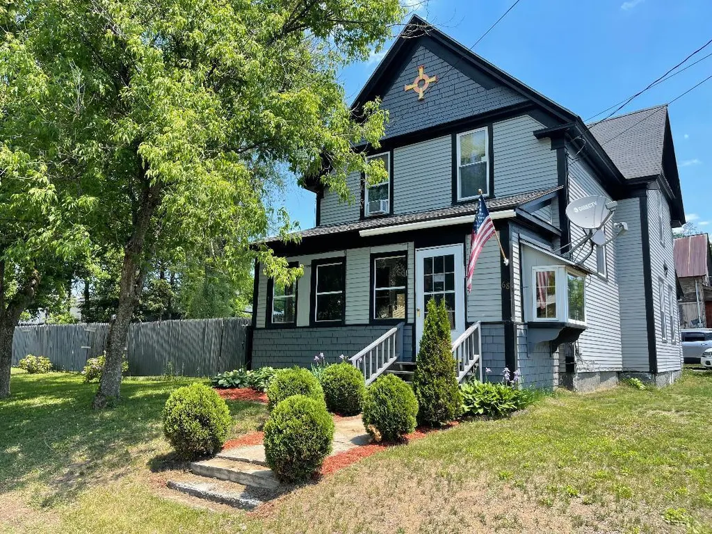 68 Central Street Hardwick VT 05843