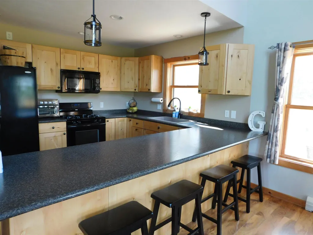 18 Merrill Farm Road Hyde Park VT 05655