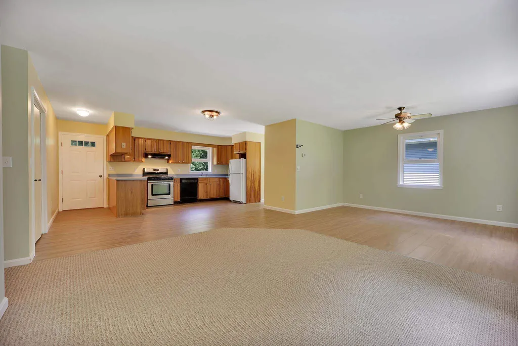 136 Piette Road Hinesburg VT 05461