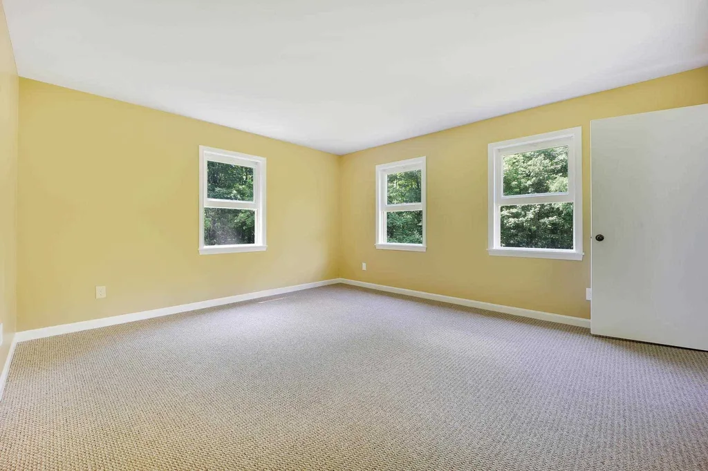 136 Piette Road Hinesburg VT 05461