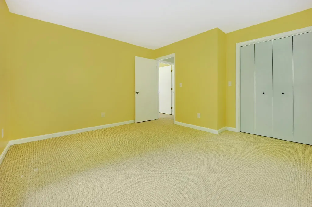 136 Piette Road Hinesburg VT 05461