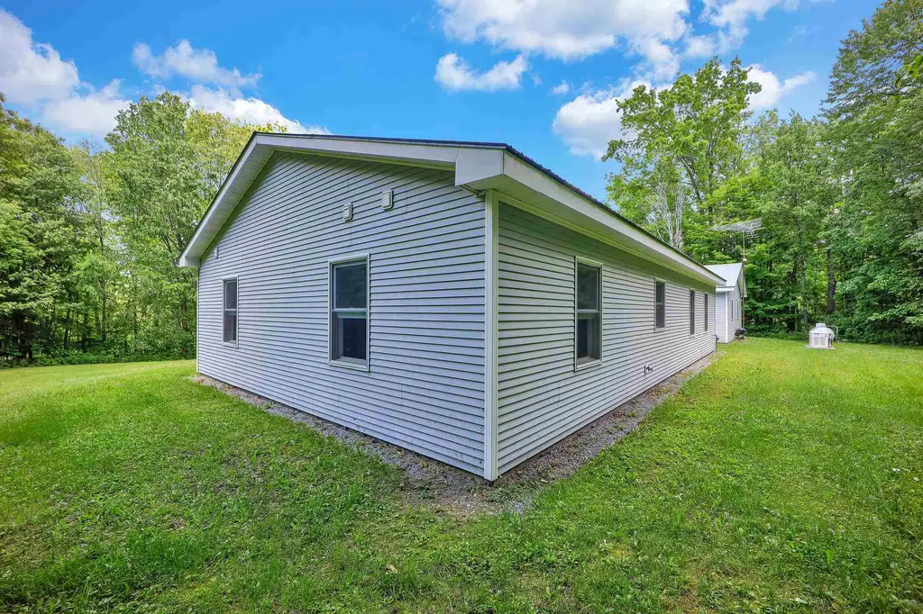 136 Piette Road Hinesburg VT 05461