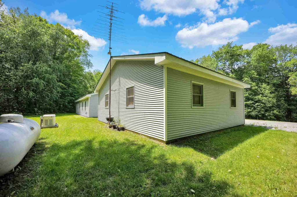 136 Piette Road Hinesburg VT 05461