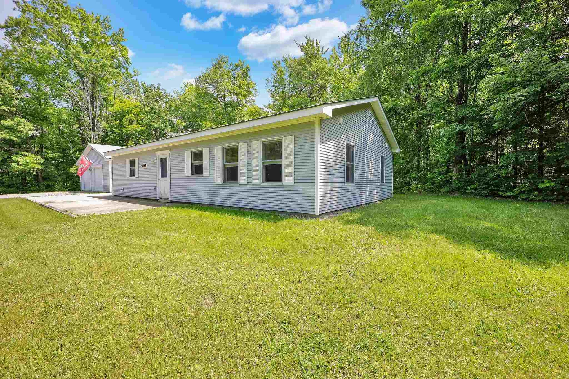 136 Piette Road Hinesburg VT 05461