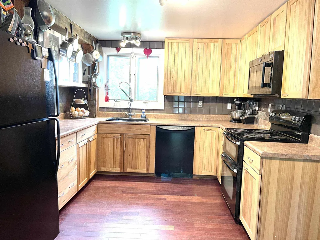 2 Underhill Road Plainfield NH 03770