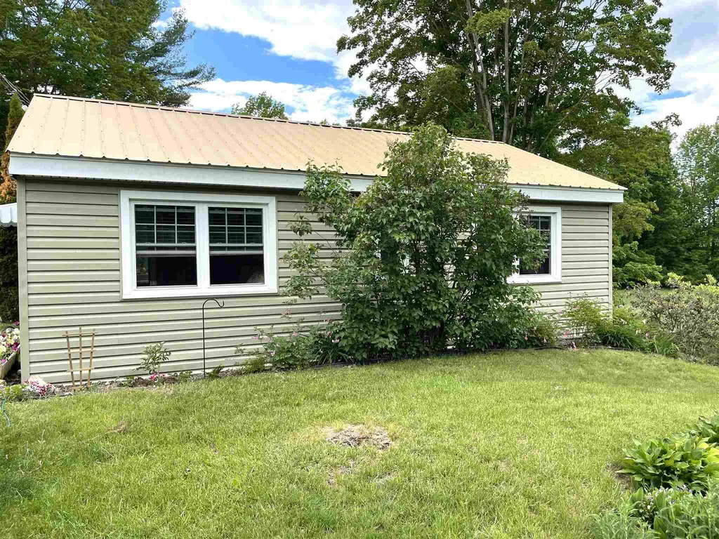 2 Underhill Road Plainfield NH 03770